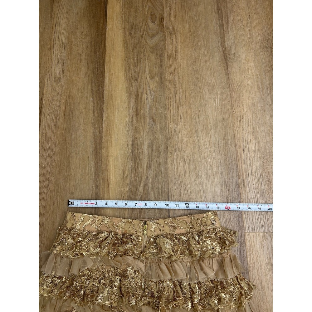 Alice + Olivia Gold Metallic Lace Tiered Ruffle Mini Skirt 8 party goingout - Picture 6 of 7